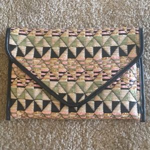 BCBG GENERATION straw clutch